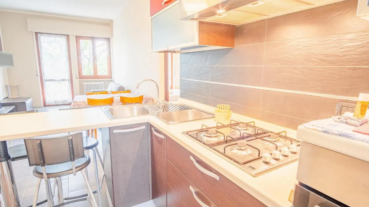 Apartment Residence Paradiso - Italian Homing Castelnuovo del Garda Italy