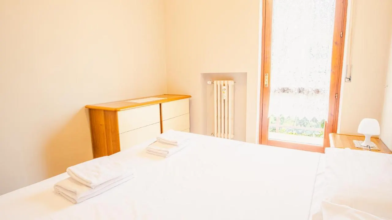 Residence Paradiso - Italian Homing Castelnuovo del Garda Apartment