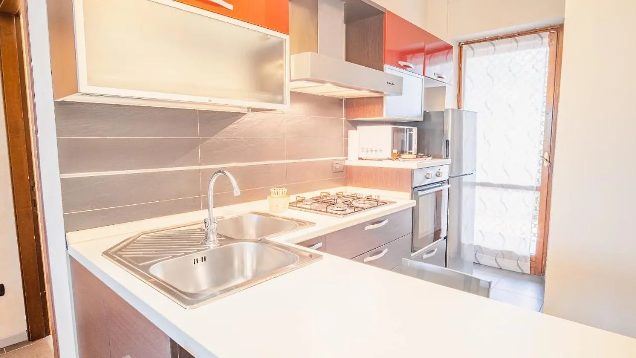 Residence Paradiso - Italian Homing Castelnuovo del Garda Apartment